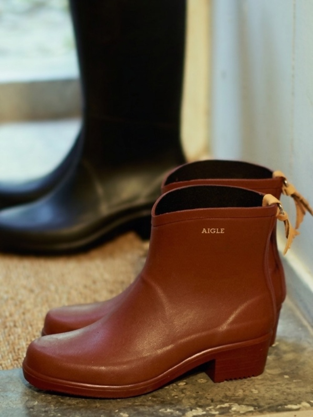 AIGLE Made in France Brown Ankle Rubber Rain Boots Size 37 French Luxury Fall